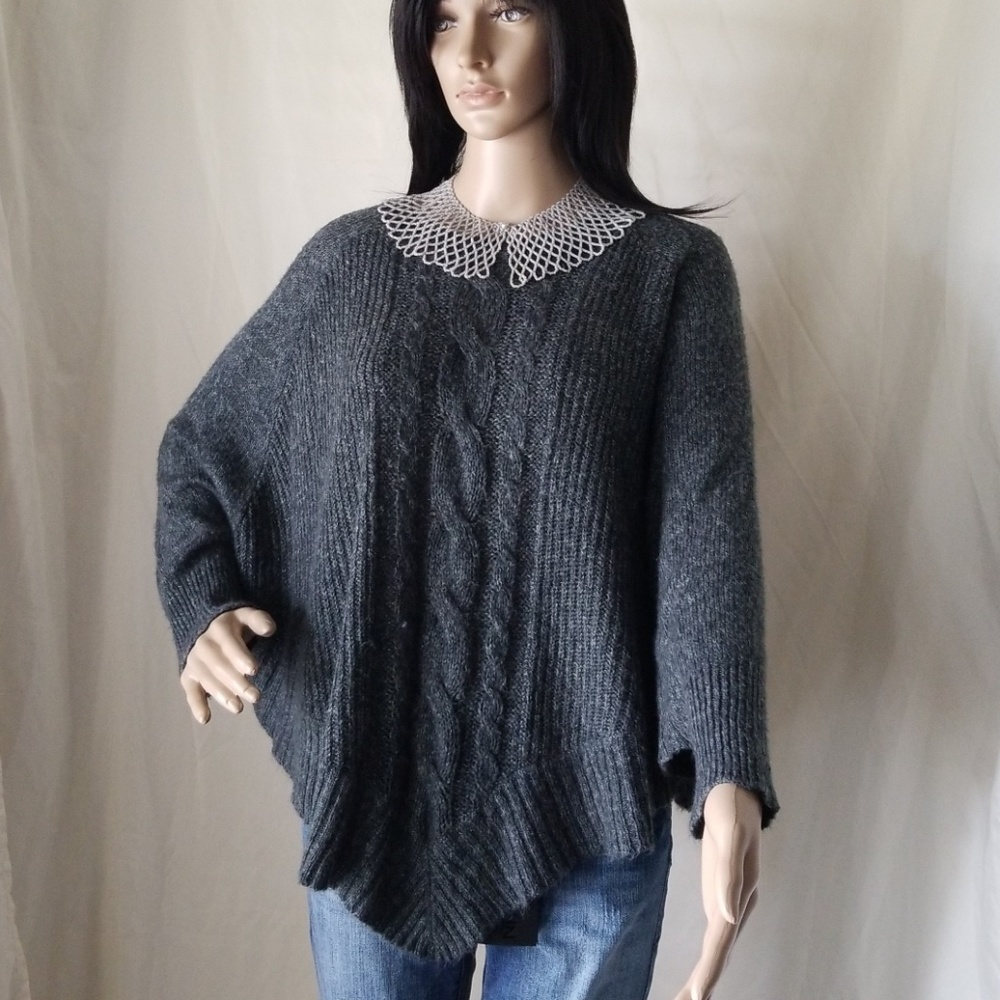 Poncho sweater